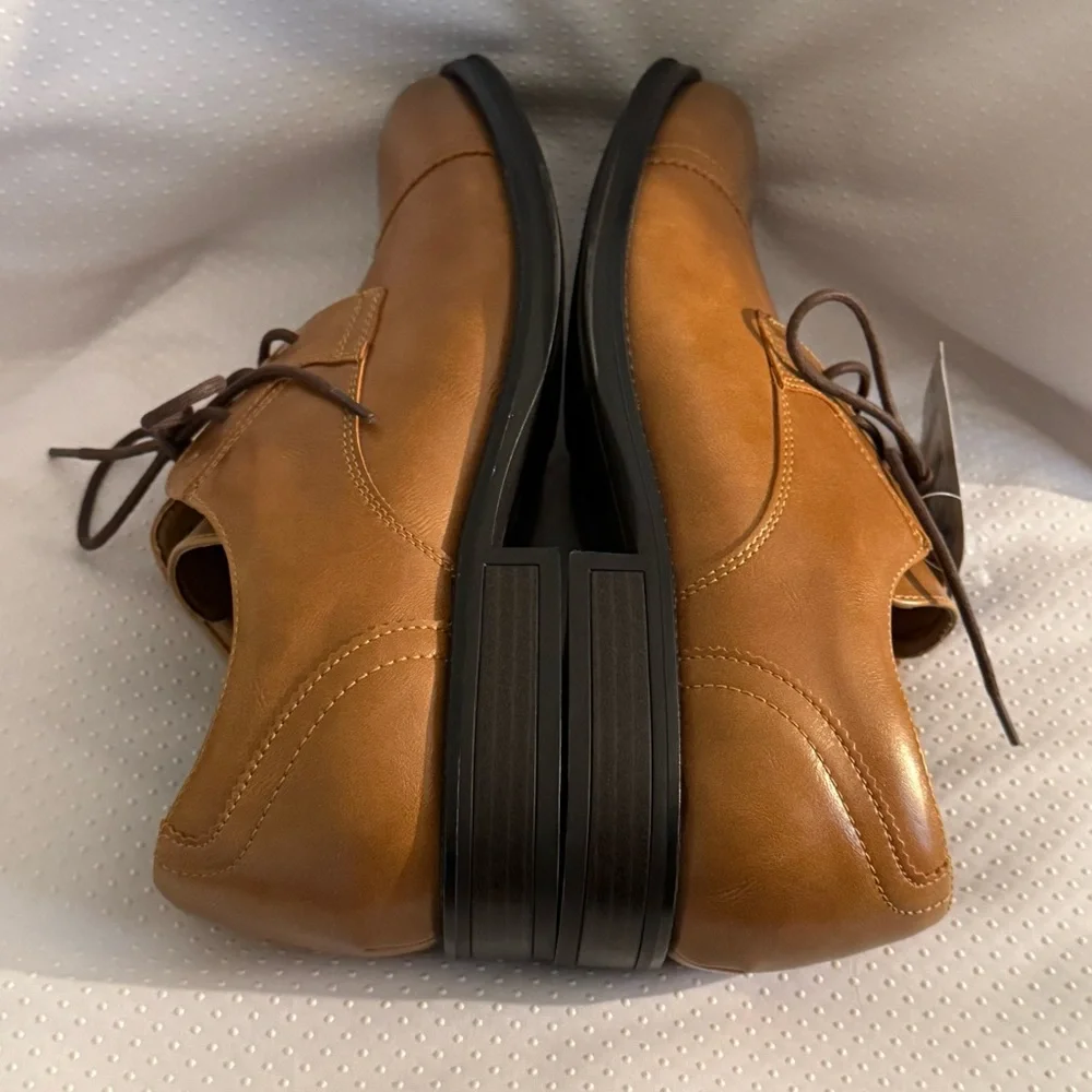 George Shoes Men’s‎ Size 8.5 Classic Brown Faux Leather Oxfords Comfort New